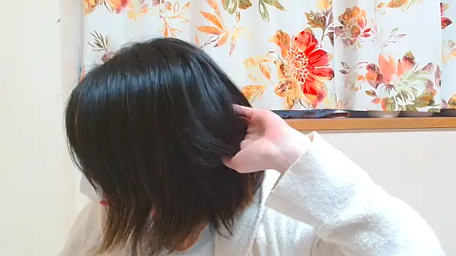 Snapshot of liliyRiSAcha-n chatting on 15, 11, 2025 liliyRiSAcha-n online show from 15, 11, 2025