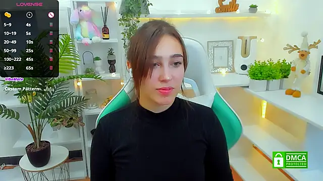  Eliizabeth  online show from 26, 1, 2025