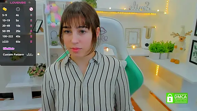  Eliizabeth  online show from 29, 1, 2025