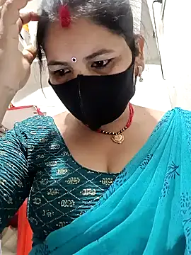 Snapshot of Riyaa-Devi chatting on 7, 2, 2025 Riyaa-Devi online show from 7, 2, 2025