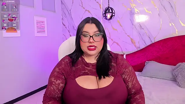 Snapshot of tifanny_bigboobs11 chatting on 19, 5, 2026 tifanny bigboobs11 online show from 19, 5, 2026