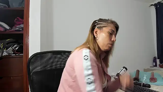 Snapshot of Chloemiller89 chatting on 14, 3, 2025 Chloemiller89 online show from 14, 3, 2025