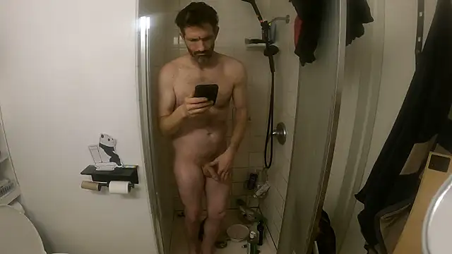 Snapshot of leanjamesdean chatting on 9, 1, 2025 leanjamesdean online show from 9, 1, 2025