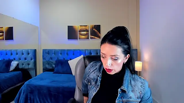 Kristen Garner online show from 10, 3, 2025