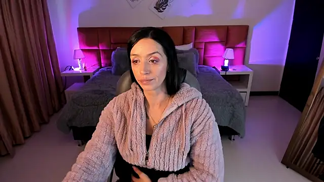 Kristen Garner online show from 21, 10, 2025