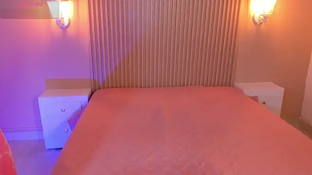 EmilyEvans7 online show from 16, 3, 2025