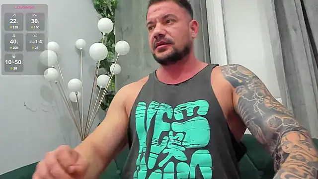 Snapshot of musclemonster31 chatting on 26, 2, 2025 musclemonster31 online show from 26, 2, 2025