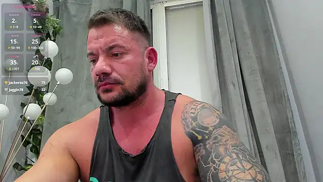 Snapshot of musclemonster31 chatting on 26, 2, 2025 musclemonster31 online show from 26, 2, 2025