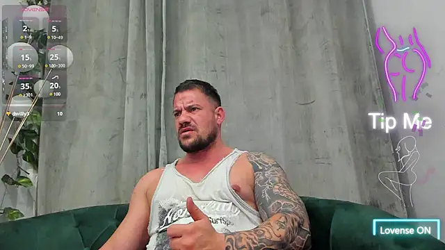 Snapshot of musclemonster31 chatting on 13, 3, 2025 musclemonster31 online show from 13, 3, 2025