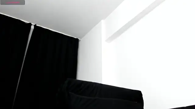 Snapshot of musclemonster31 chatting on 28, 9, 2025 musclemonster31 online show from 28, 9, 2025