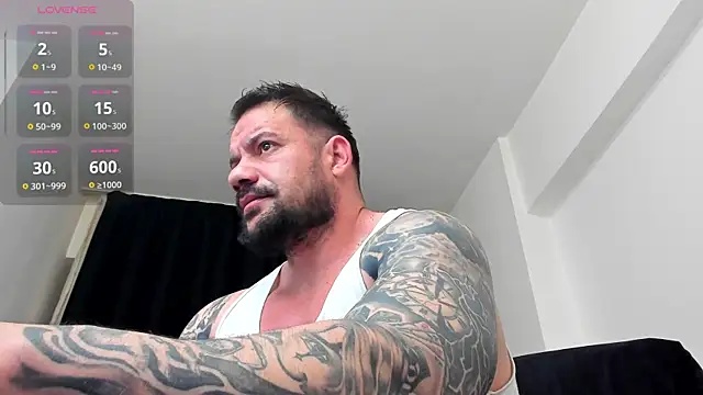 Snapshot of musclemonster31 chatting on 2, 5, 2026 musclemonster31 online show from 2, 5, 2026
