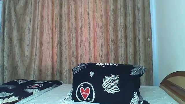 Snapshot of PussyEvely chatting on 18, 9, 2025 PussyEvely online show from 18, 9, 2025