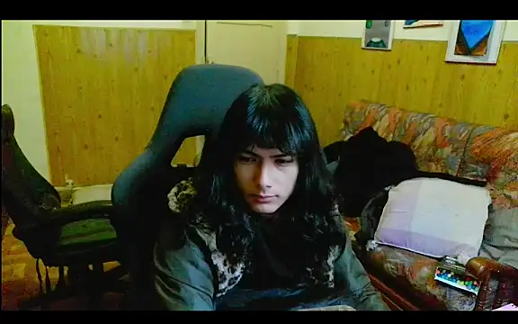 calliemaggotbone online show from 15, 12, 2025