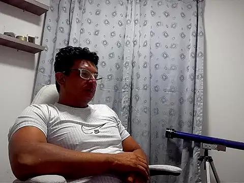 Snapshot of pedropicapi chatting on 16, 10, 2025 pedropicapi online show from 16, 10, 2025