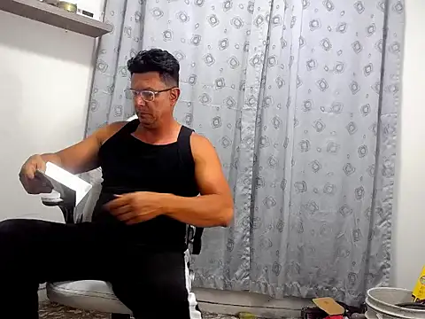 Snapshot of pedropicapi chatting on 13, 11, 2025 pedropicapi online show from 13, 11, 2025