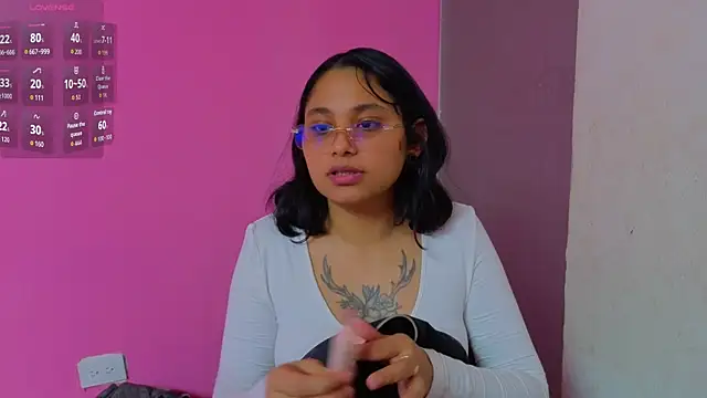 Snapshot of Cuteprincess21 chatting on 2, 10, 2025 Cuteprincess21 online show from 2, 10, 2025