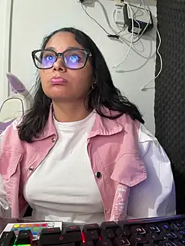 Cuteprincess21 online show from 21, 2, 2026