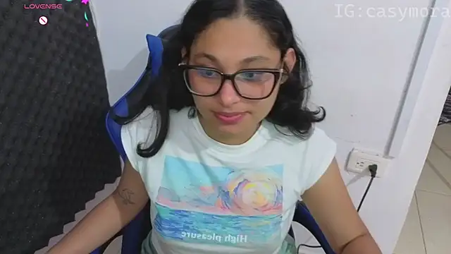 Cuteprincess21 online show from 12, 4, 2026