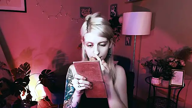 Noah ElmerX online show from 30, 10, 2025