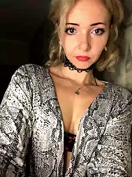 Snapshot of Kristina03 chatting on 10, 1, 2026 Kristina03 online show from 10, 1, 2026