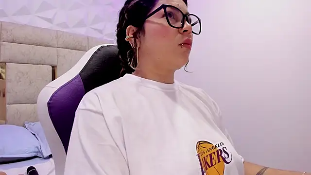 Snapshot of PauletteJ chatting on 29, 1, 2025 PauletteJ online show from 29, 1, 2025