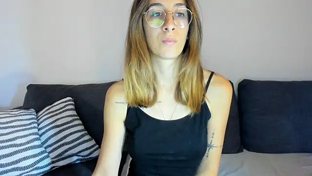 DesireMore90 online show from 2, 10, 2025