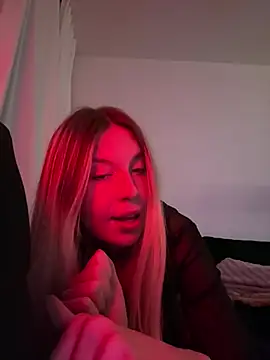 Snapshot of VeraSerephina chatting on 17, 3, 2025 VeraSerephina online show from 17, 3, 2025