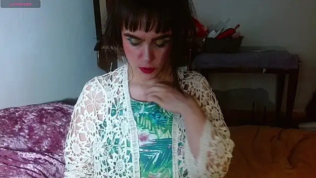 collette beaufoy  online show from 4, 12, 2025