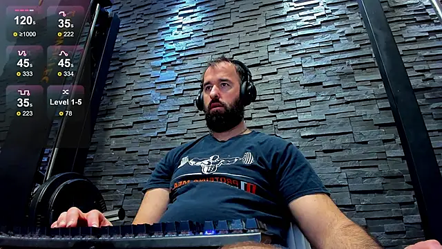 Snapshot of David_Big_Daddy chatting on 24, 2, 2025 David Big Daddy online show from 24, 2, 2025