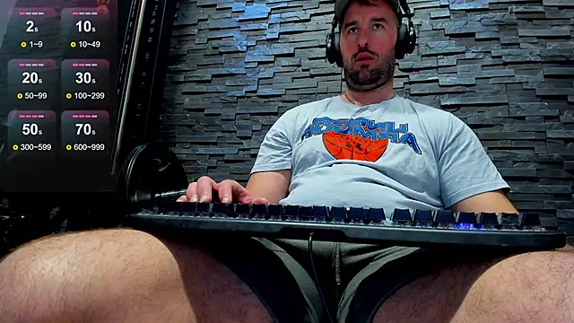 Snapshot of David_Big_Daddy chatting on 9, 3, 2025 David Big Daddy online show from 9, 3, 2025