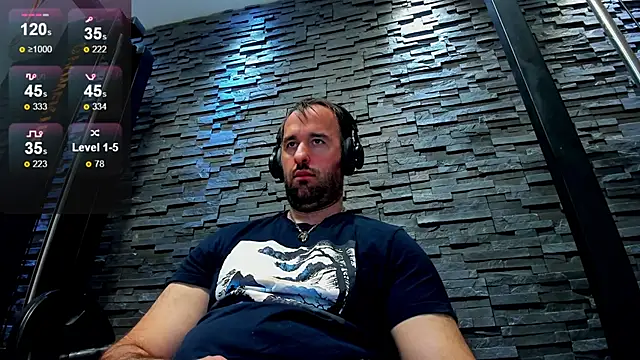 Snapshot of David_Big_Daddy chatting on 12, 3, 2025 David Big Daddy online show from 12, 3, 2025