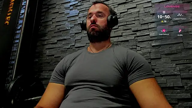 Snapshot of David_Big_Daddy chatting on 10, 9, 2025 David Big Daddy online show from 10, 9, 2025