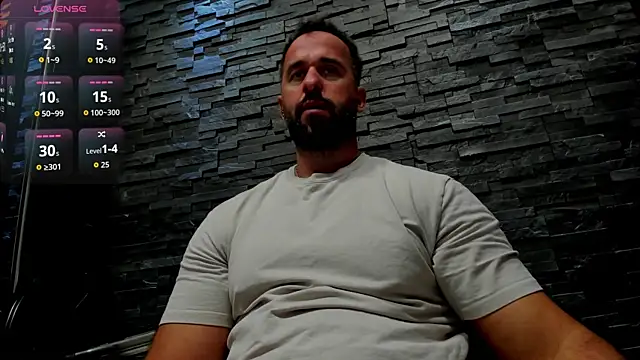 Snapshot of David_Big_Daddy chatting on 17, 9, 2025 David Big Daddy online show from 17, 9, 2025