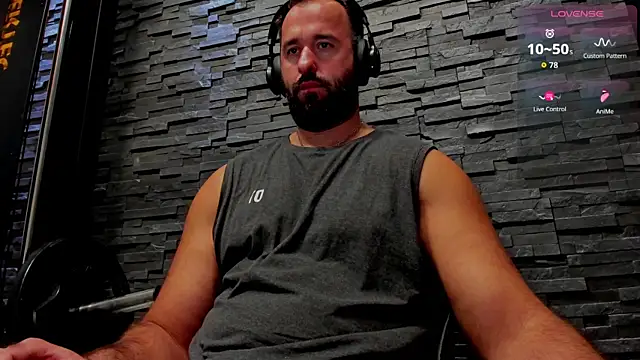 Snapshot of David_Big_Daddy chatting on 28, 9, 2025 David Big Daddy online show from 28, 9, 2025