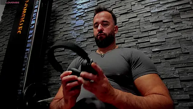 Snapshot of David_Big_Daddy chatting on 12, 10, 2025 David Big Daddy online show from 12, 10, 2025