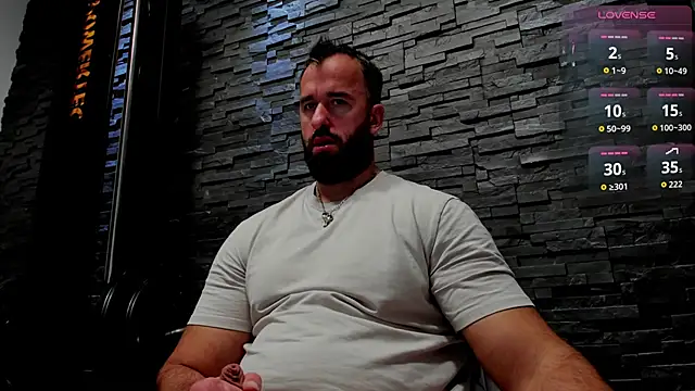 Snapshot of David_Big_Daddy chatting on 25, 10, 2025 David Big Daddy online show from 25, 10, 2025