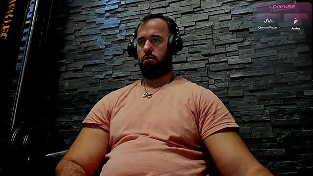 Snapshot of David_Big_Daddy chatting on 8, 11, 2025 David Big Daddy online show from 8, 11, 2025