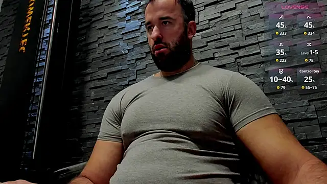 Snapshot of David_Big_Daddy chatting on 14, 11, 2025 David Big Daddy online show from 14, 11, 2025