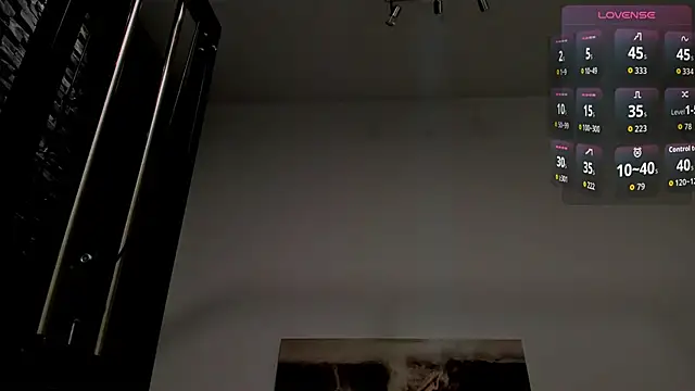 Snapshot of David_Big_Daddy chatting on 28, 11, 2025 David Big Daddy online show from 28, 11, 2025