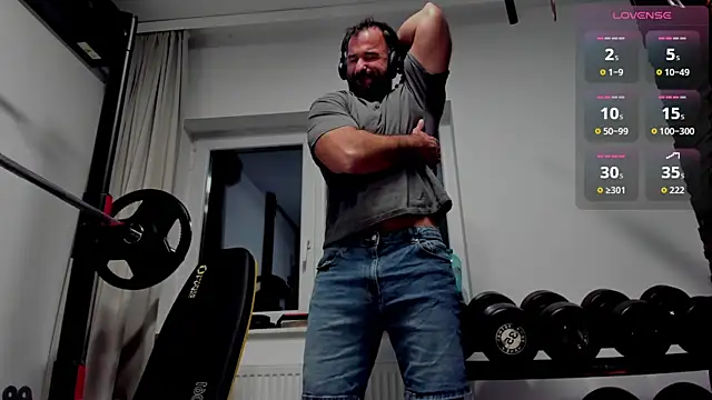 Snapshot of David_Big_Daddy chatting on 1, 12, 2025 David Big Daddy online show from 1, 12, 2025