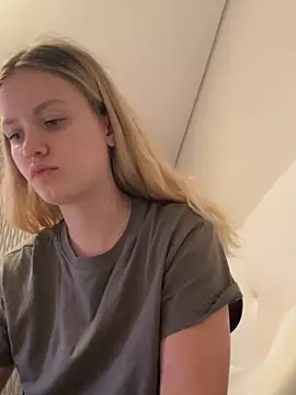 mariemelissah online show from 11, 3, 2025