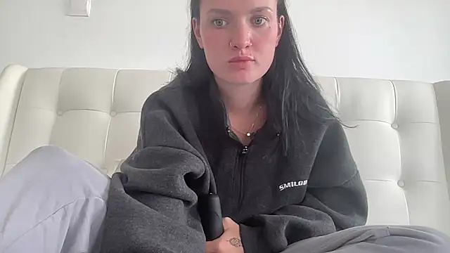 mariemelissah online show from 5, 12, 2025