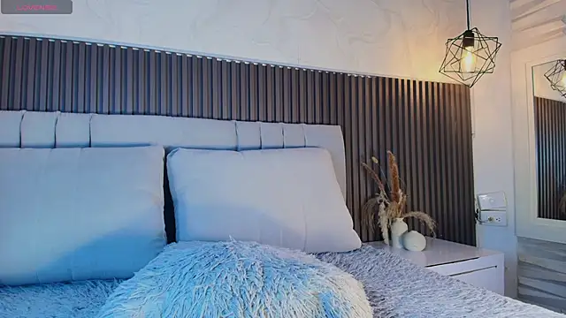 SHANONCLARK online show from 20, 3, 2026