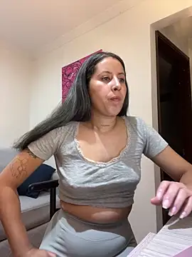 Snapshot of marthina_thompsson chatting on 17, 2, 2025 marthina thompsson online show from 17, 2, 2025