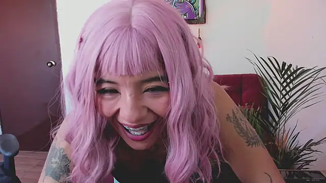 Snapshot of annie_walker6 chatting on 12, 1, 2025 annie walker6 online show from 12, 1, 2025