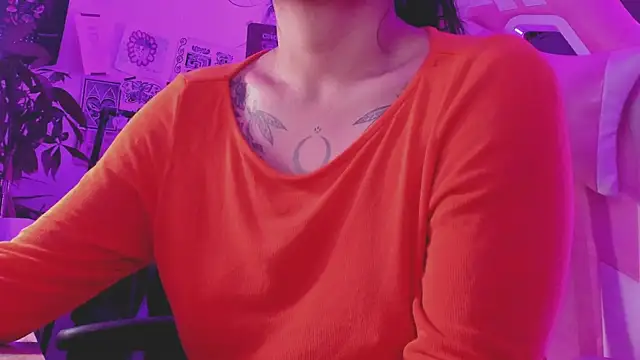 Snapshot of annie_walker6 chatting on 11, 3, 2025 annie walker6 online show from 11, 3, 2025