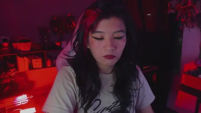 Snapshot of annie_walker6 chatting on 25, 11, 2025 annie walker6 online show from 25, 11, 2025