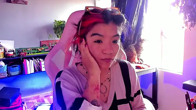 Snapshot of annie_walker6 chatting on 18, 12, 2025 annie walker6 online show from 18, 12, 2025