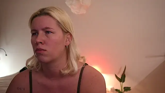 moonamii online show from 9, 12, 2024