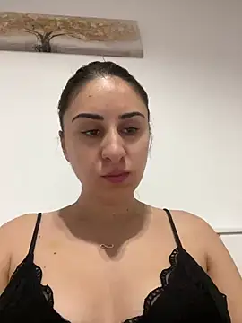 Snapshot of JenniferEdith chatting on 10, 3, 2025 JenniferEdith online show from 10, 3, 2025